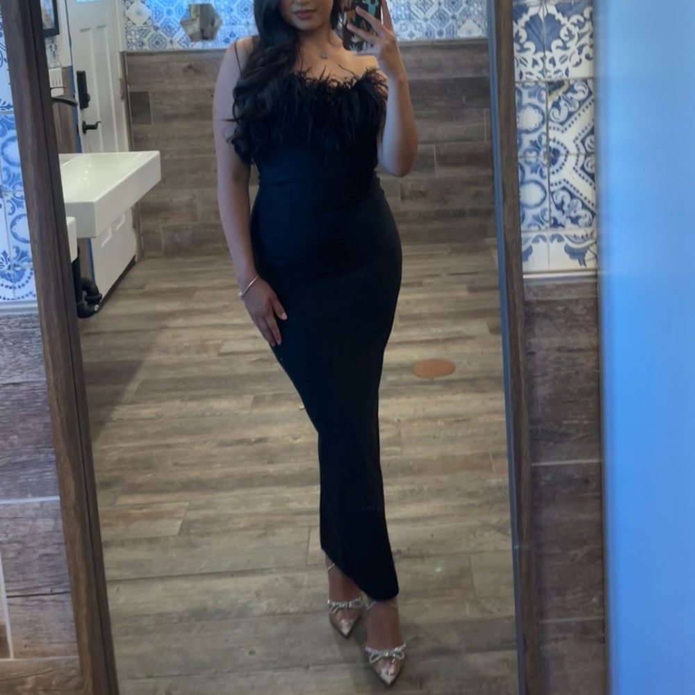 Elegant Black Evening Dress